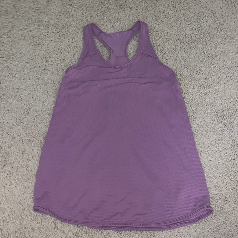 Lululemon workout top